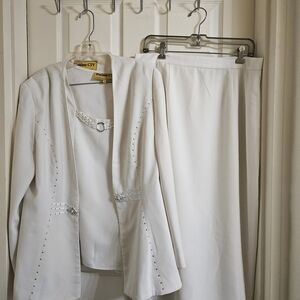 Classic White Women's Three-Piece Skirt Suit with Embellished Jacket -